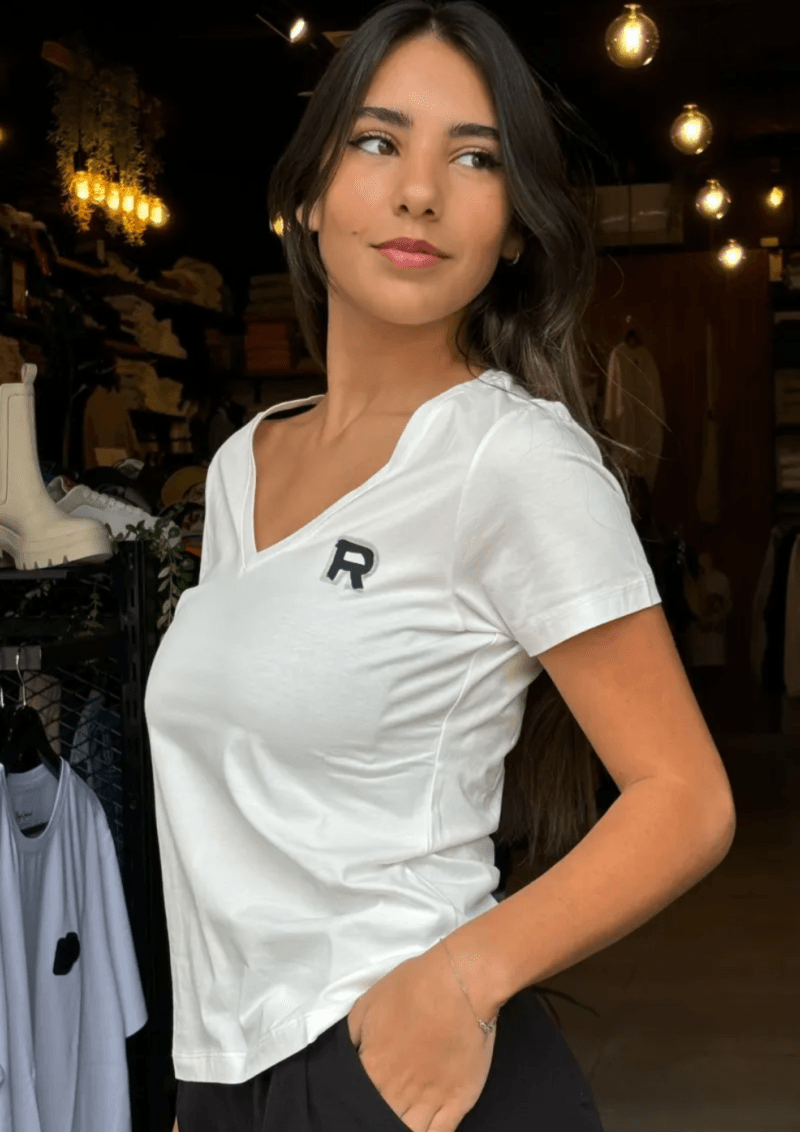 ⁦חולצה קצרה⁩ – תמונה ⁦3⁩