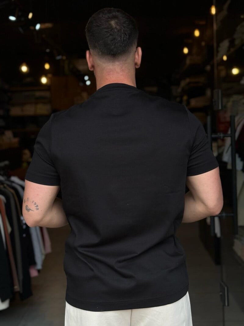 ⁦חולצה קצרה⁩ – תמונה ⁦2⁩