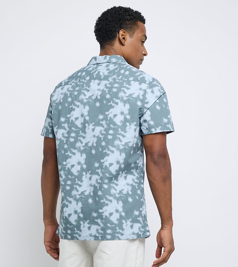 חולצה מכופתרת – תמונה 2