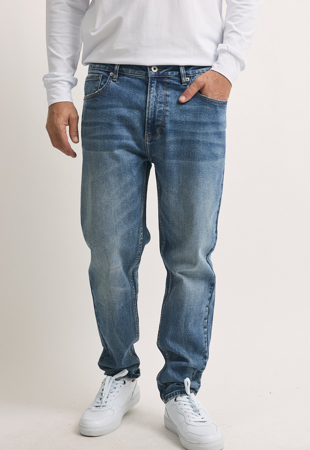 ג'ינס טאפר סלים