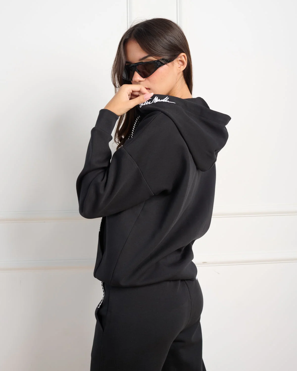 ג'קט קפוצ'ון – תמונה 2