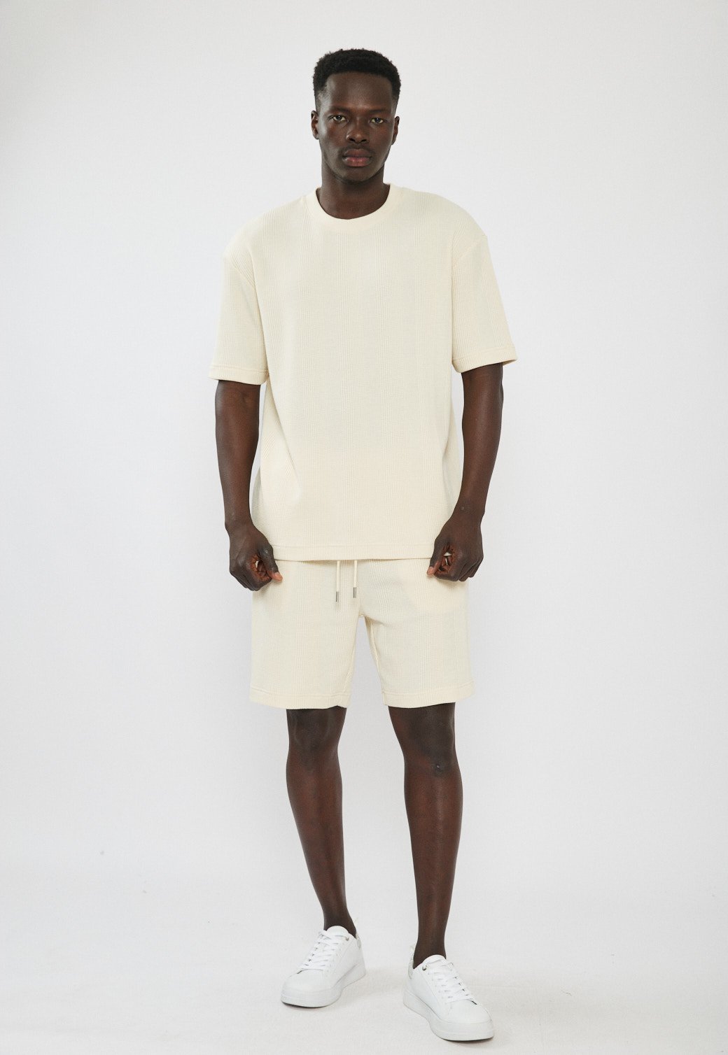 חולצה קצרה – תמונה 4