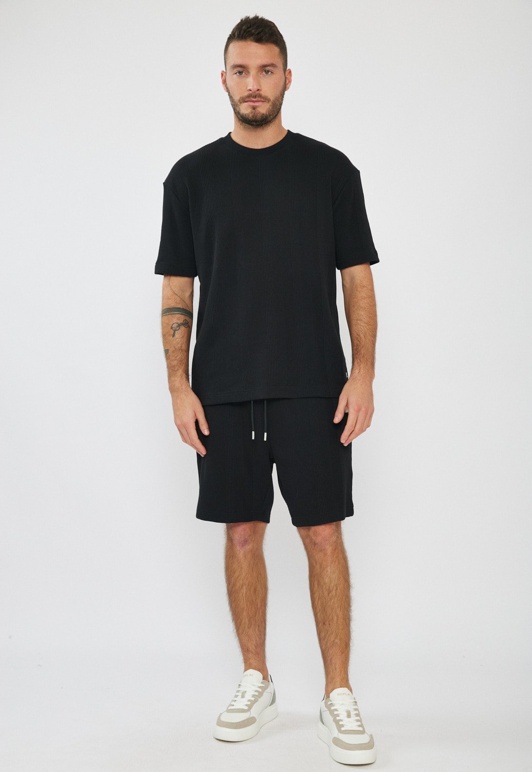 חולצה קצרה – תמונה 4