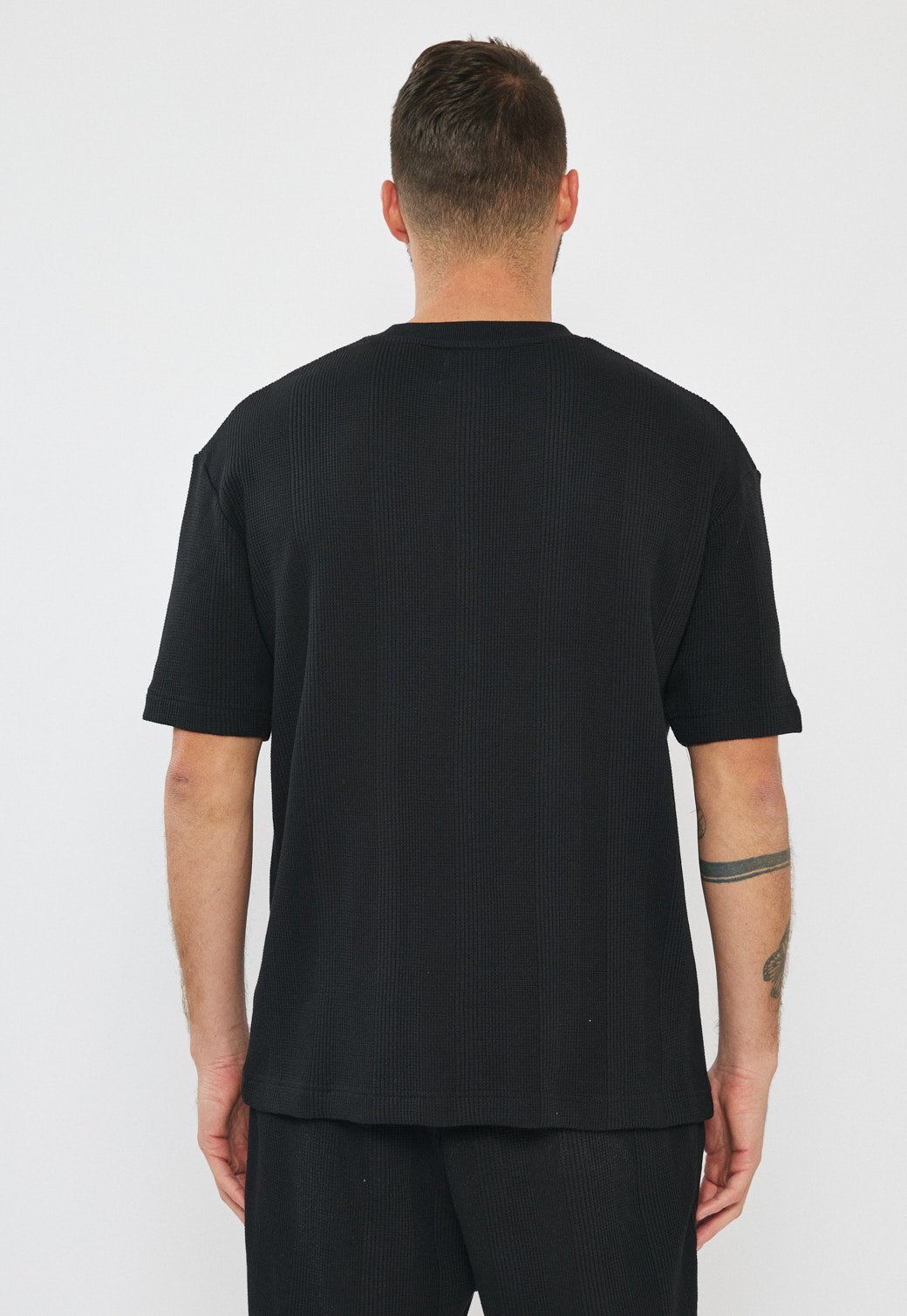 חולצה קצרה – תמונה 2