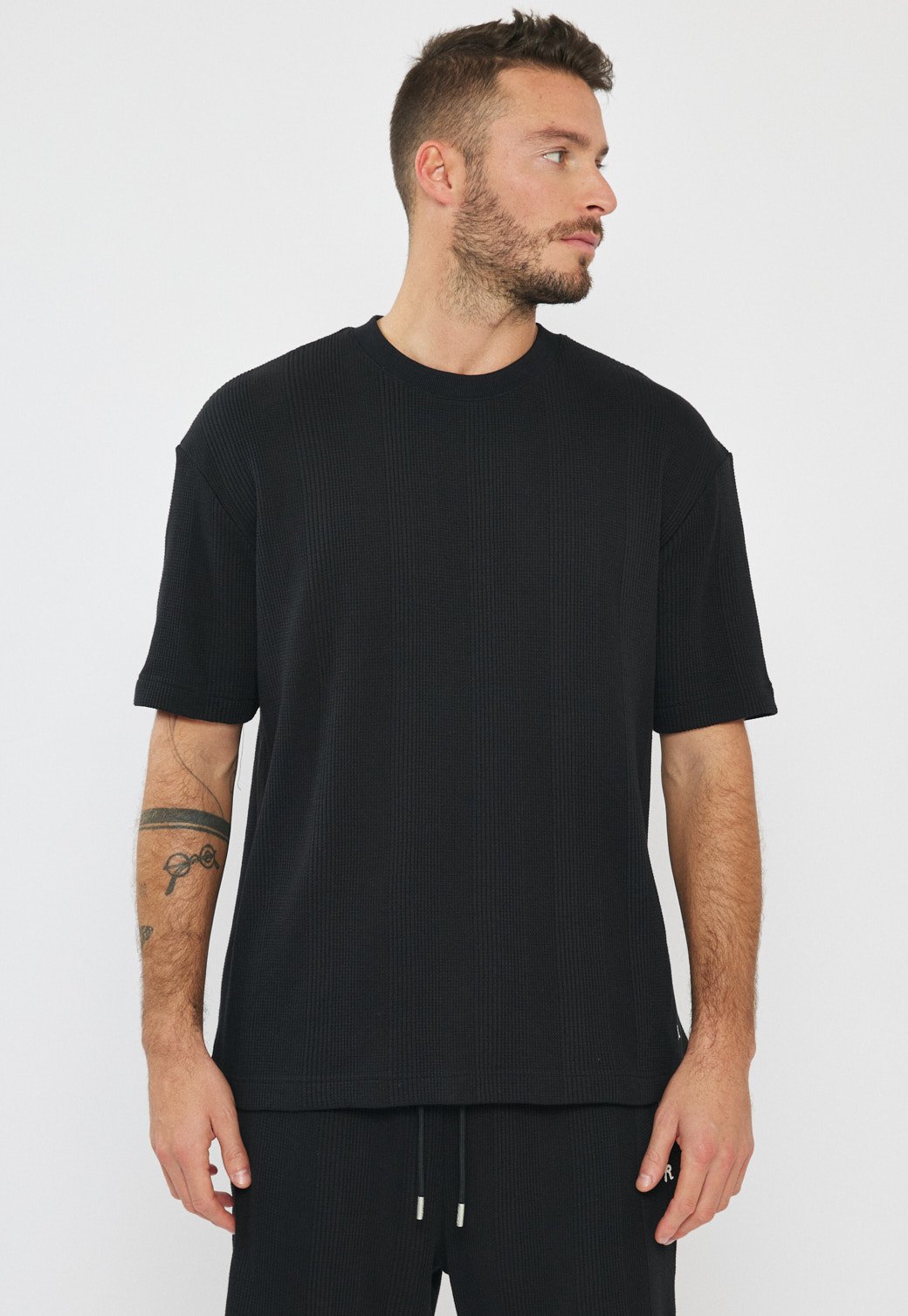 חולצה קצרה – תמונה 3