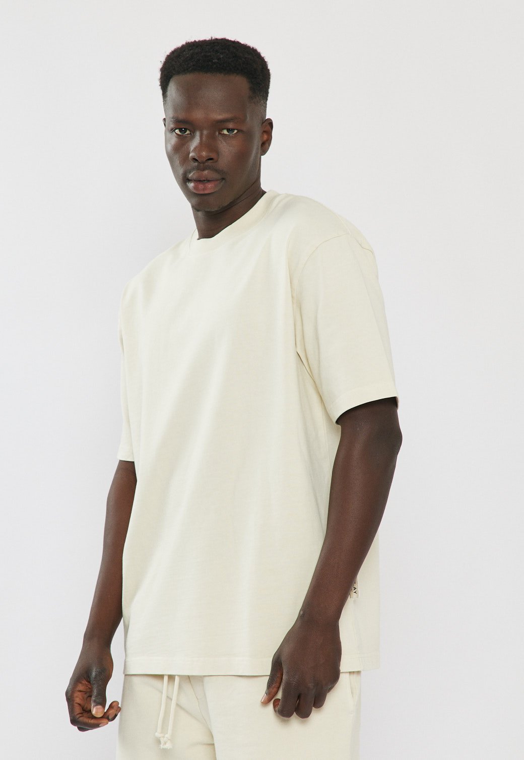 חולצה קצרה – תמונה 4