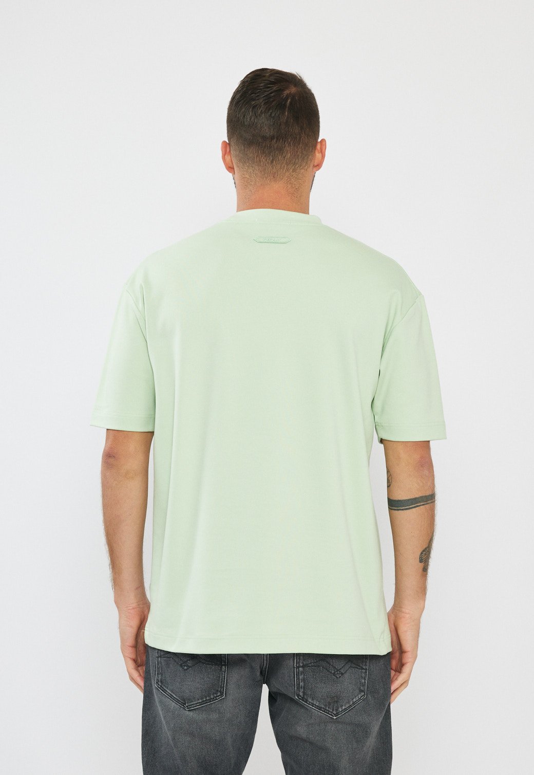 חולצה קצרה – תמונה 2