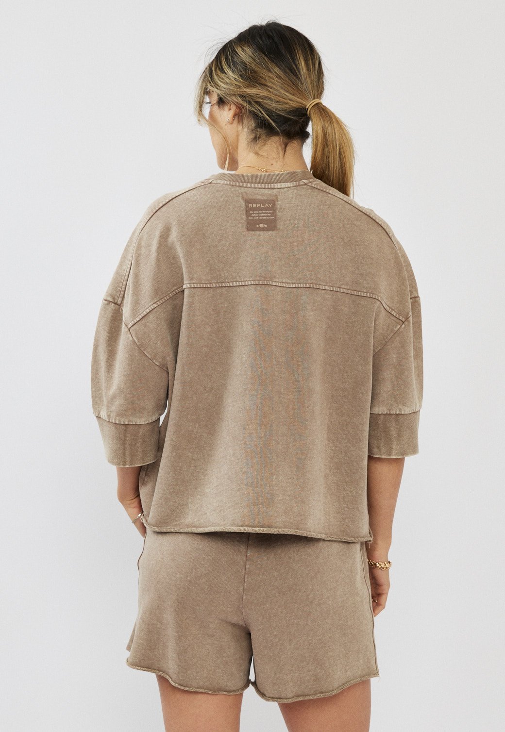 חולצה קצרה – תמונה 2