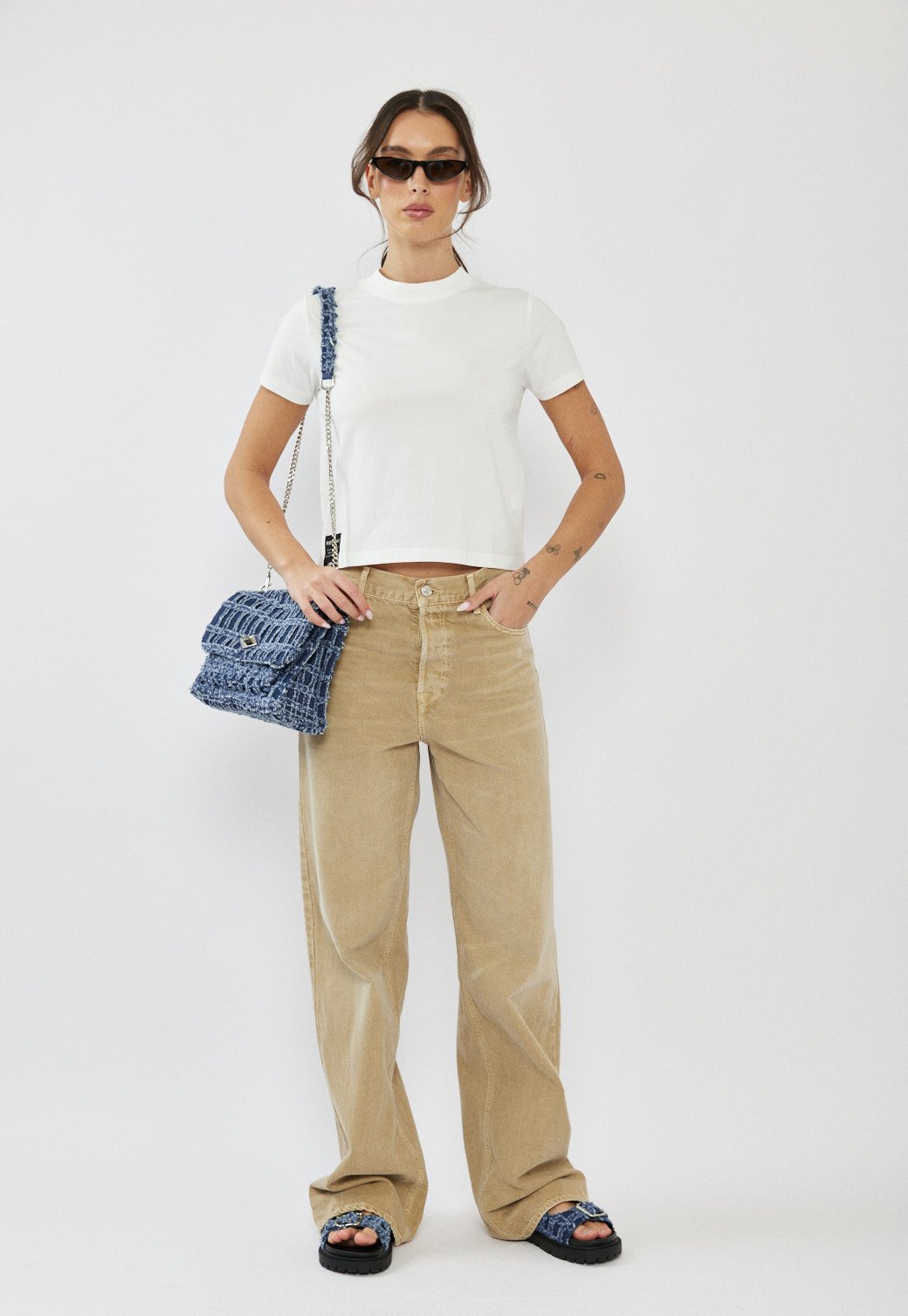 חולצה קצרה – תמונה 4